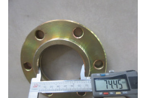 Фланец 252600573